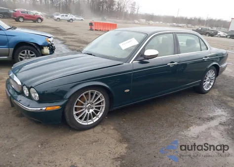 2007 Jaguar Xj Xj8 L из США, поврежденный, VIN SAJWA79B27SH17667
